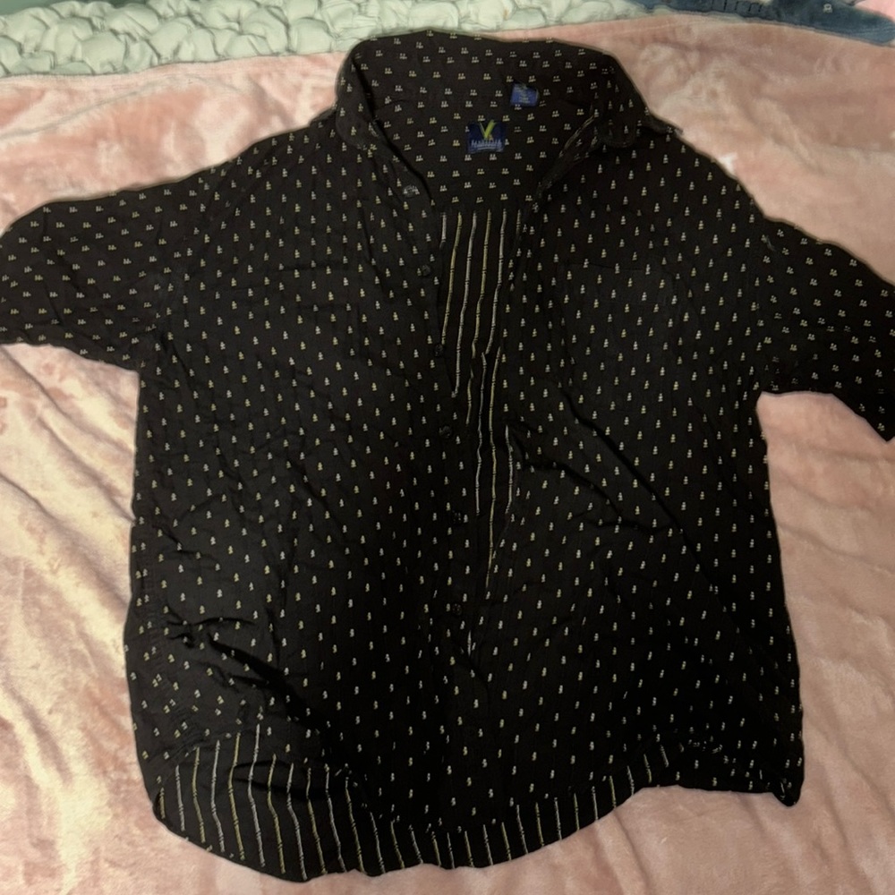 short sleeve button up